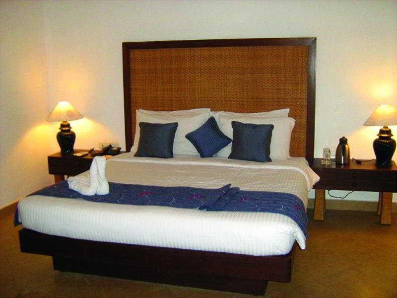 Club Mahindra Ashtamudi Nīndakara Exterior foto